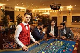 Sesi Sic Bo langsung dengan dealer